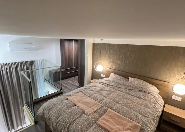 King Luxe Residence